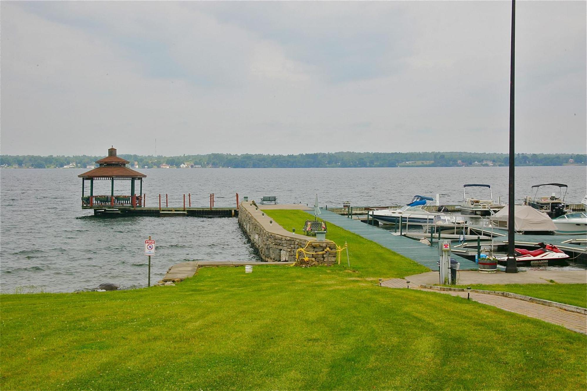 Stone Fence Resort Ogdensburg Bagian luar foto