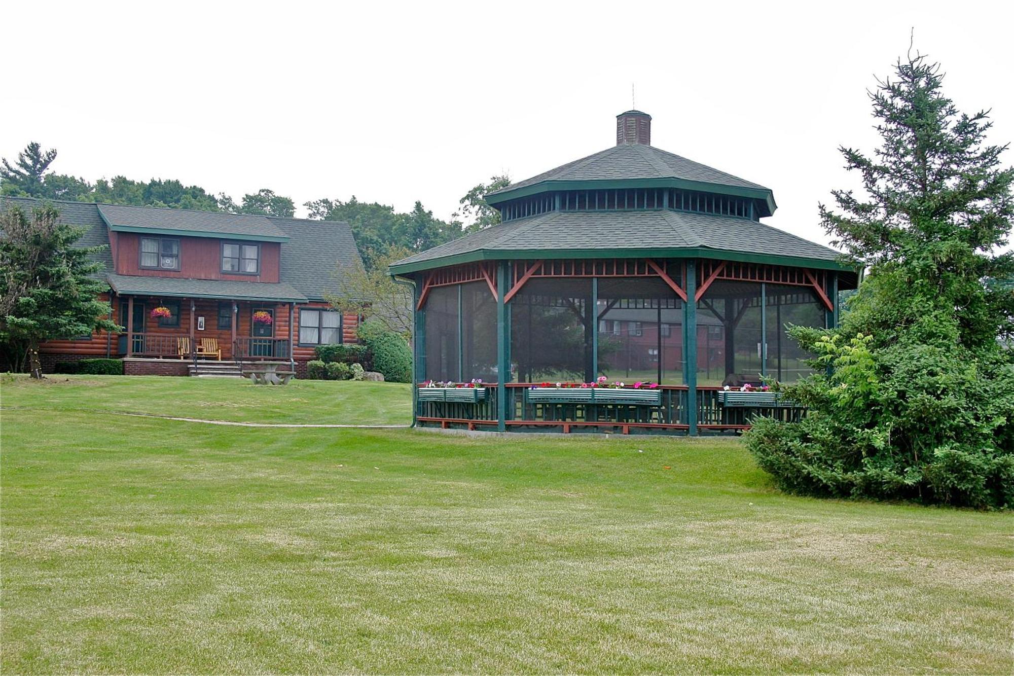 Stone Fence Resort Ogdensburg Bagian luar foto