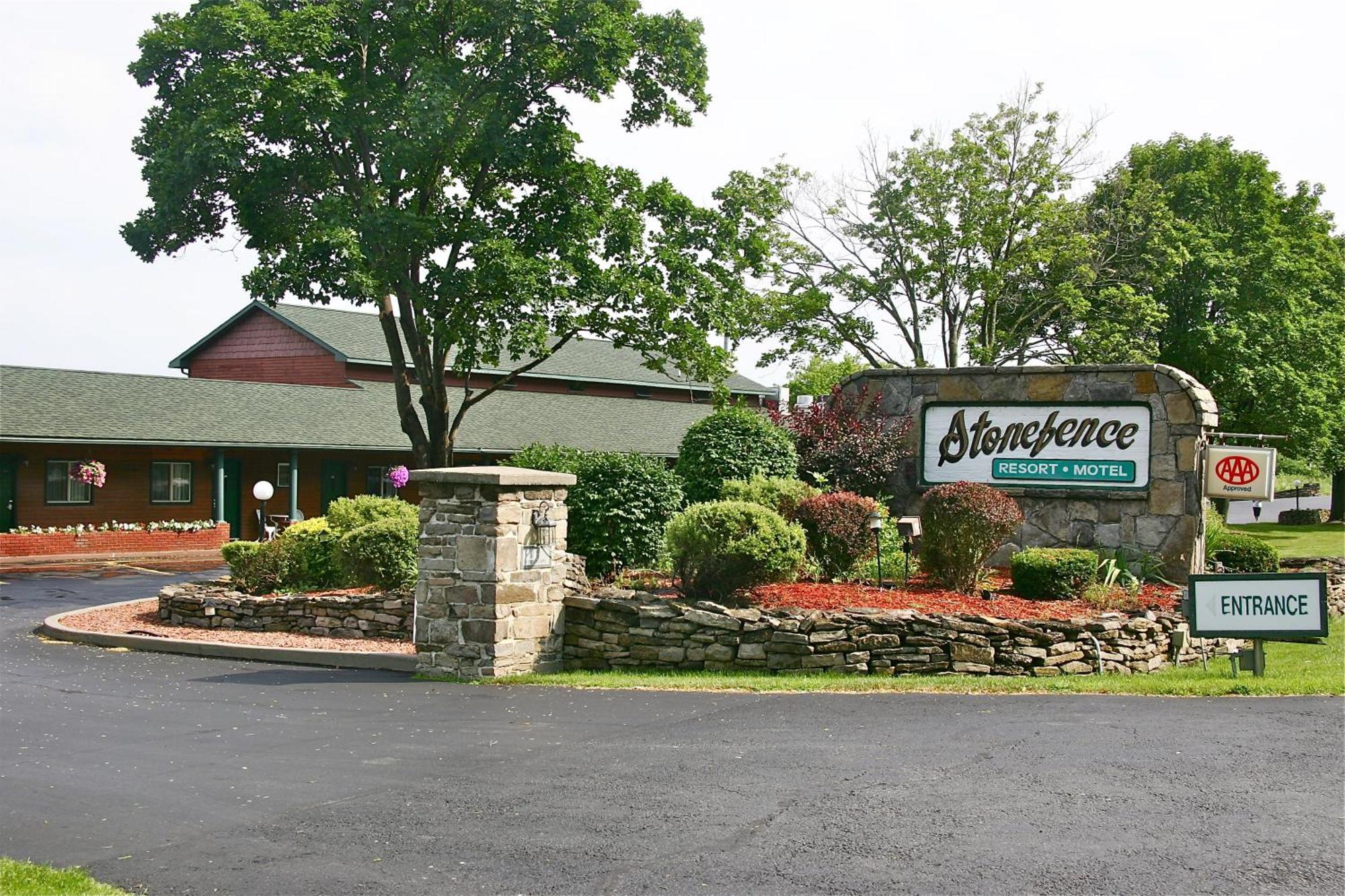 Stone Fence Resort Ogdensburg Bagian luar foto