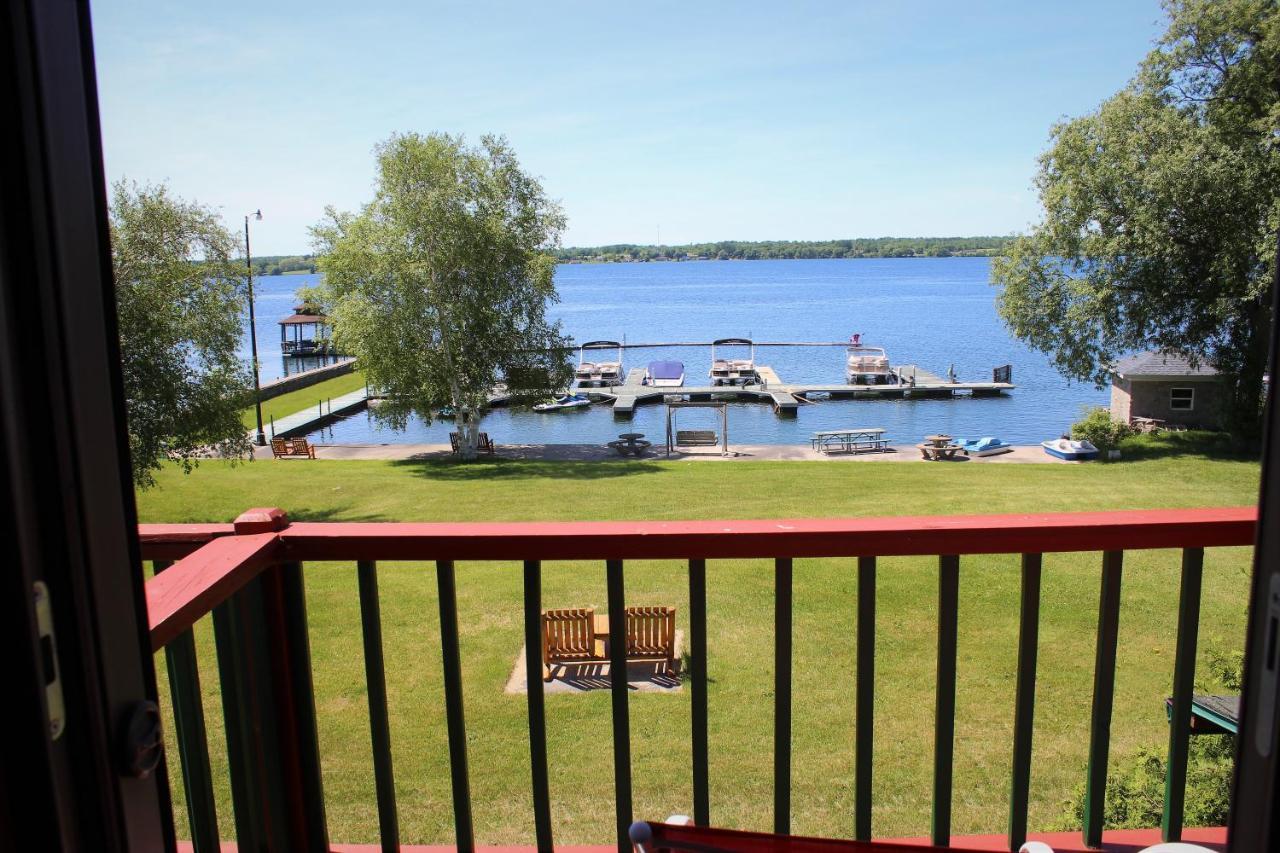 Stone Fence Resort Ogdensburg Bagian luar foto